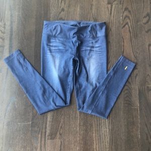 Lucy workout pants